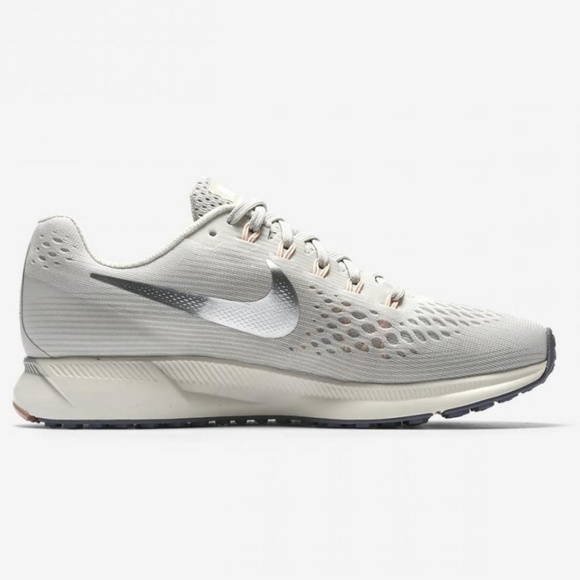 🆕️ NWT Nike Air Zoom Pegasus 34 Light Bone/Chrome - Picture 7 of 8